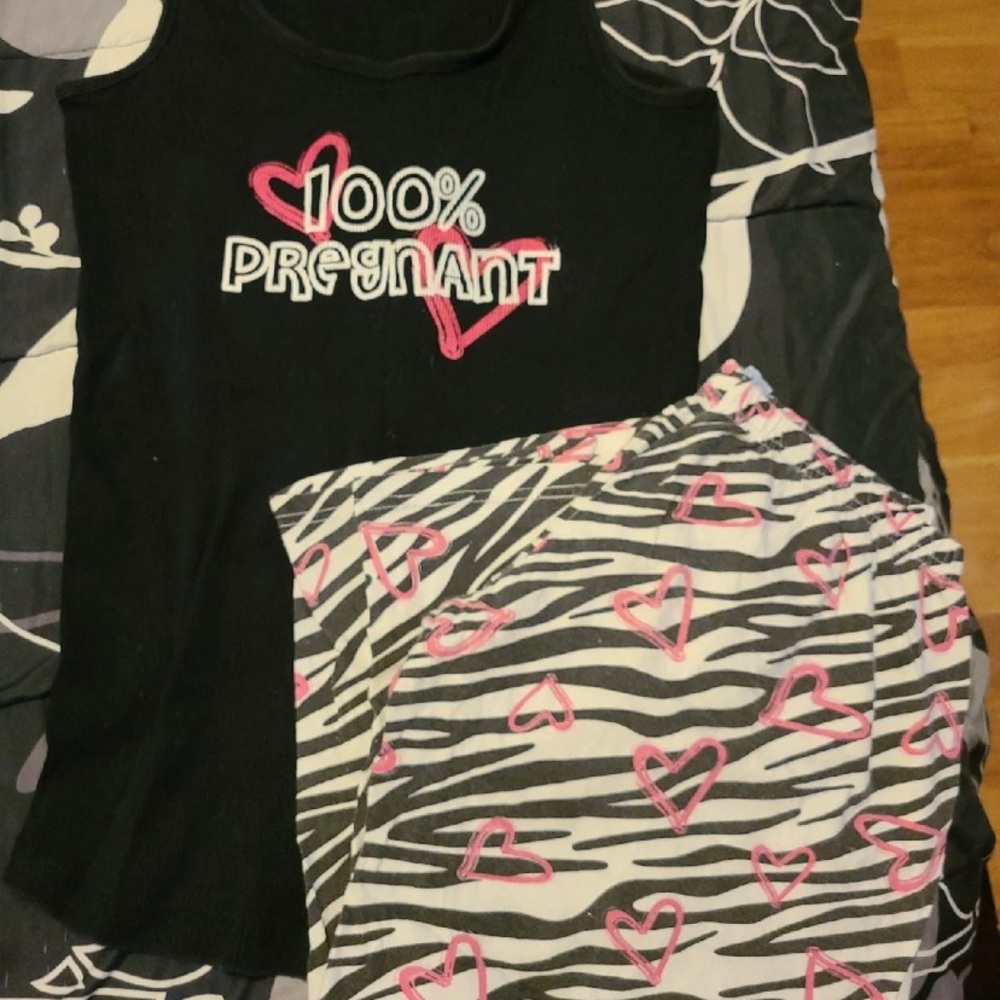 Maternity pajamas